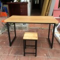 Bộ bàn ghế gỗ khung sắt giá rẻ  BGS1050