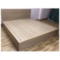 Mẫu giường gỗ công nghiệp rộng 1.4 mét GCN02