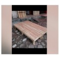 Giát giường hộp có chân gỗ giá rẻ KT: 180x200cm